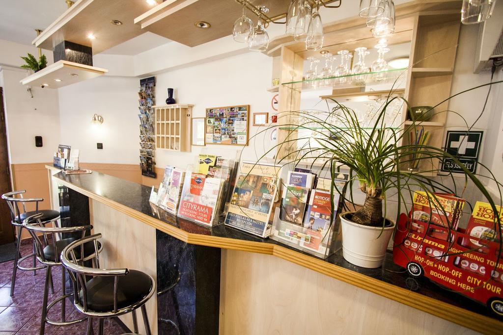Dominika Apartman Hotel Budapest Extérieur photo