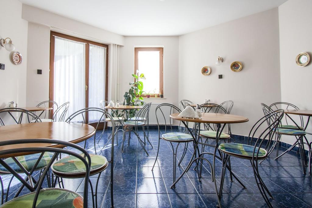 Dominika Apartman Hotel Budapest Extérieur photo